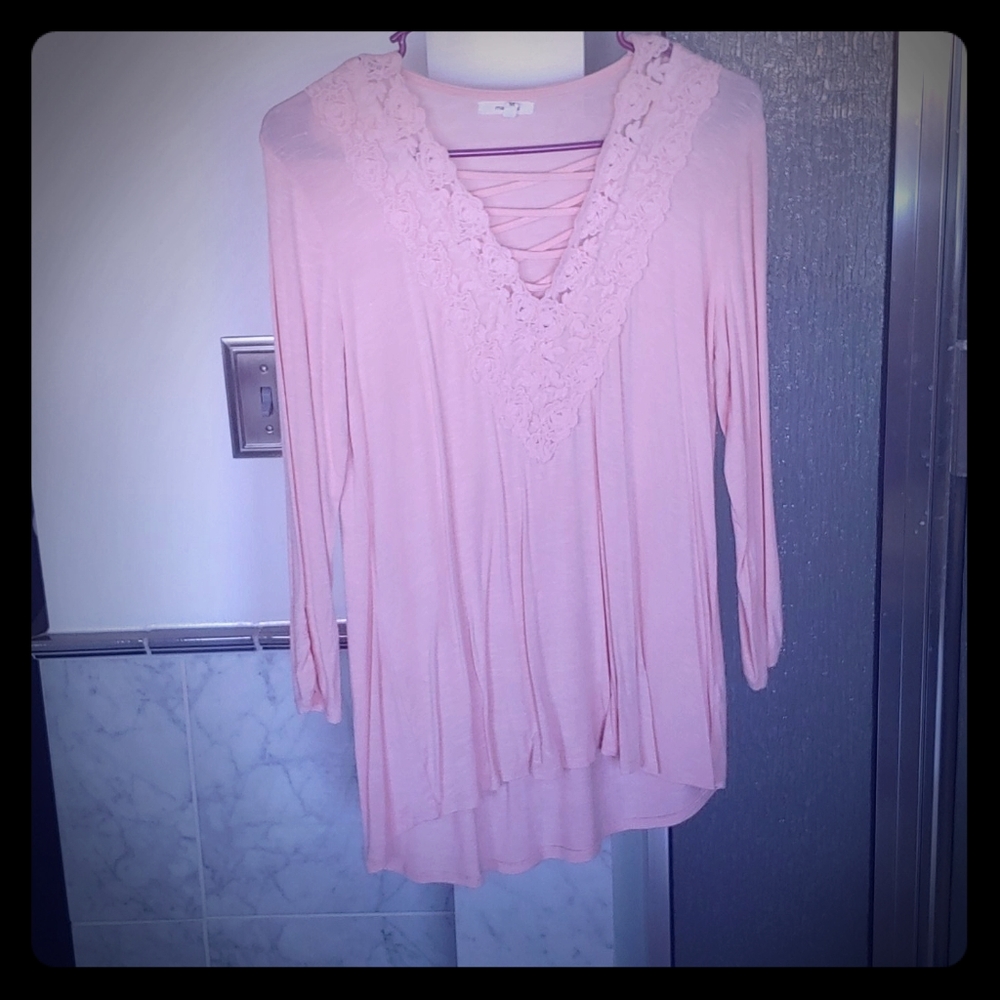 Strappy pink 3/4 sleeve with lace detail